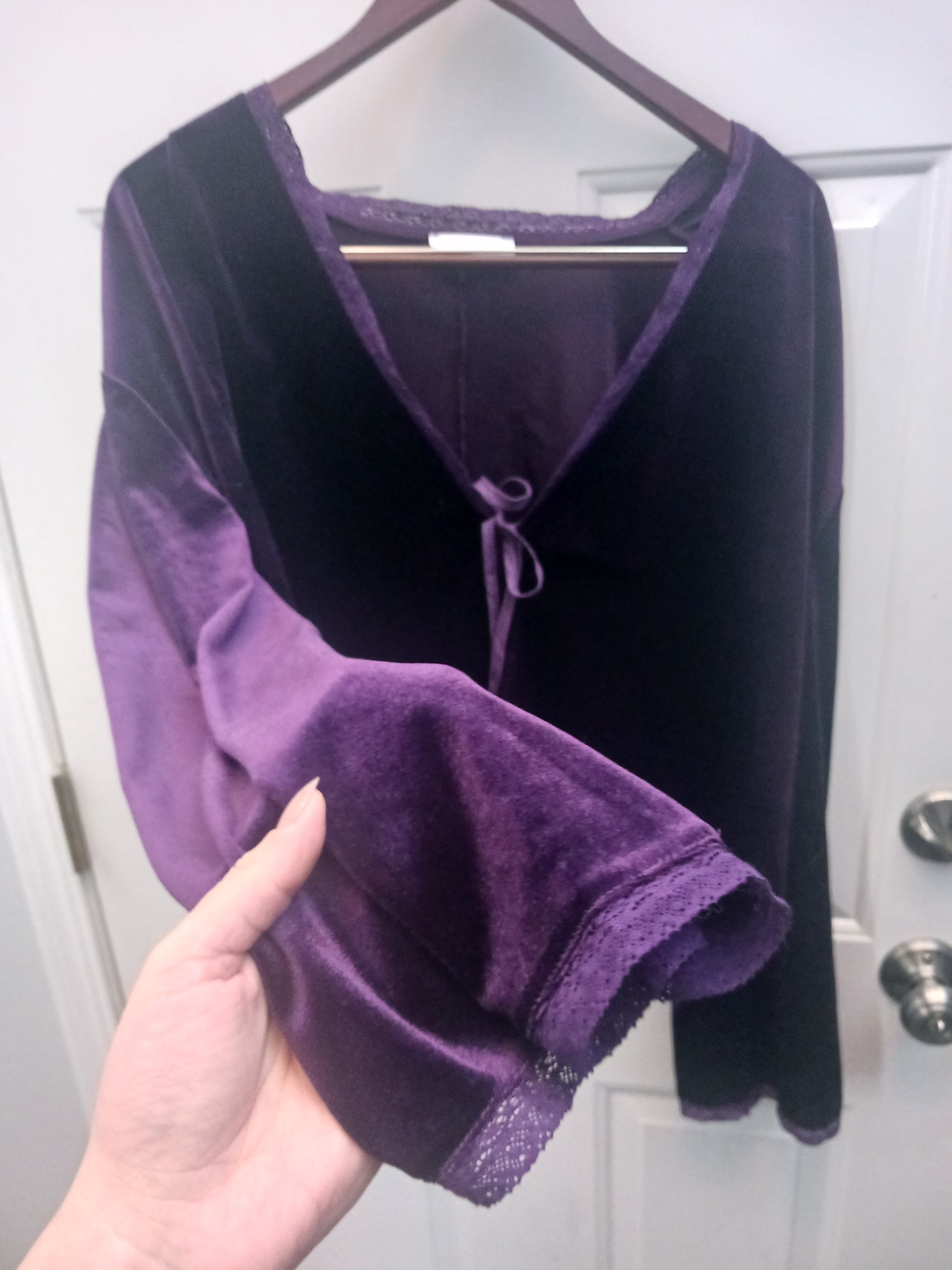 R. Vivimos Lace-Trim Top in Rich Violet - Picture 5 of 11